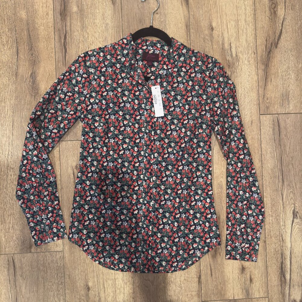 NWT J Crew Floral Button Down (Size 0)